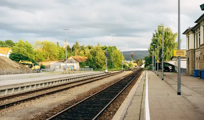Trem Razões para Viajar