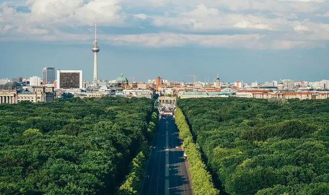 Frankfurt - Berlin Frankfurt - Berlin