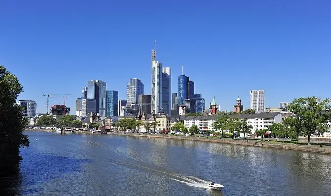 Passeio pelo Rio Meno em Frankfurt