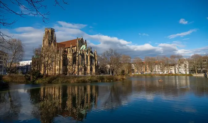 Frankfurt ou Stuttgart - Comparação Cidades