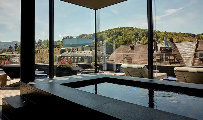Roomers Baden-Baden, Autograph Collection